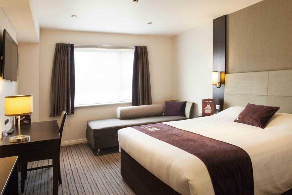 Premier Inn Stirling City Centre Eksteriør bilde