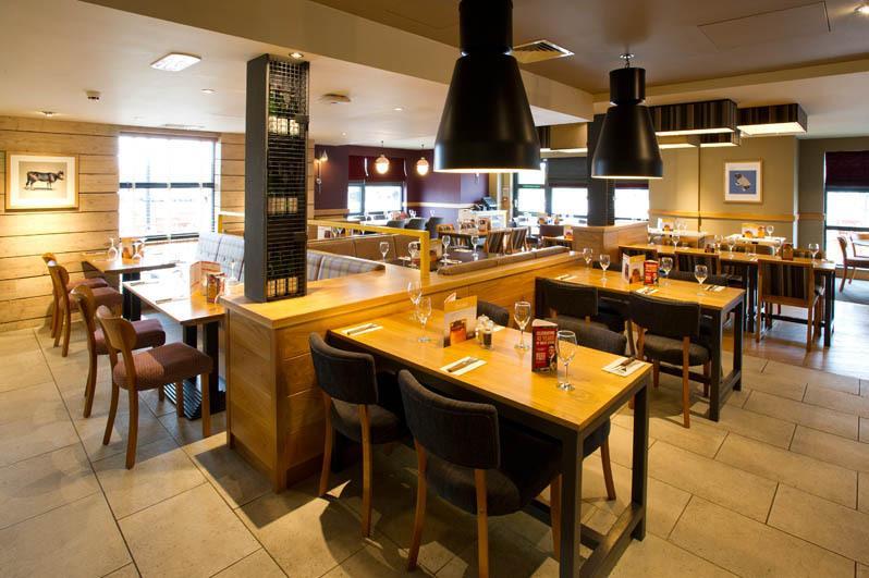 Premier Inn Stirling City Centre Eksteriør bilde