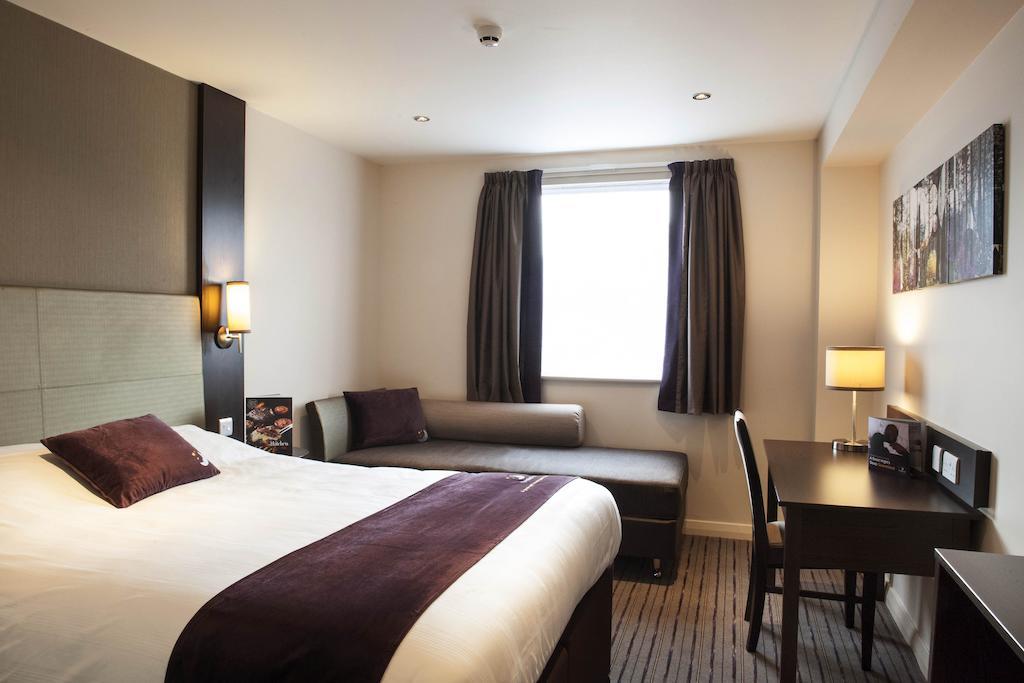 Premier Inn Stirling City Centre Rom bilde