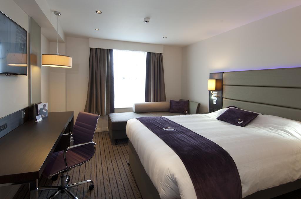 Premier Inn Stirling City Centre Rom bilde