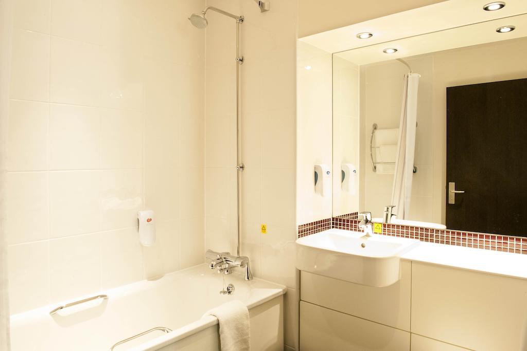 Premier Inn Stirling City Centre Rom bilde