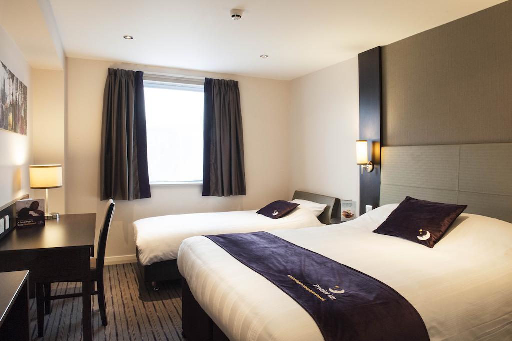 Premier Inn Stirling City Centre Rom bilde