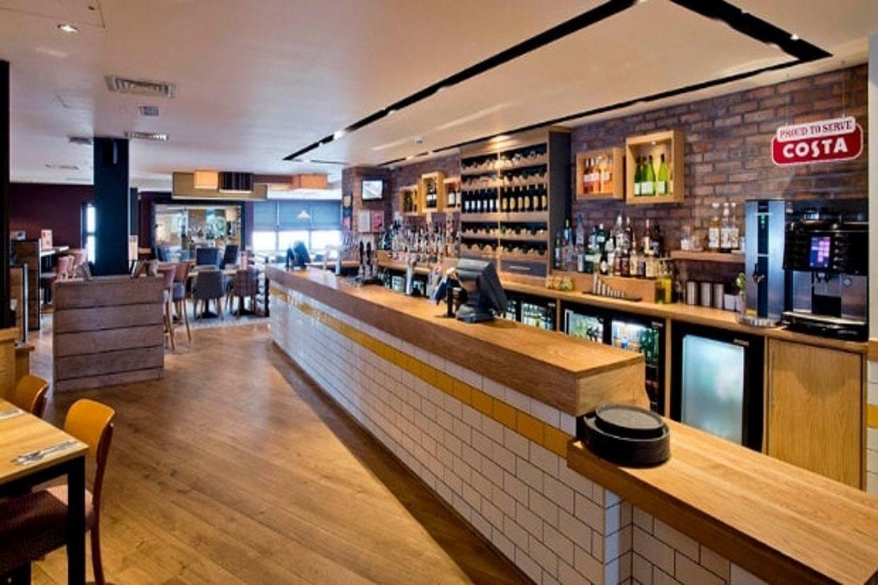 Premier Inn Stirling City Centre Eksteriør bilde